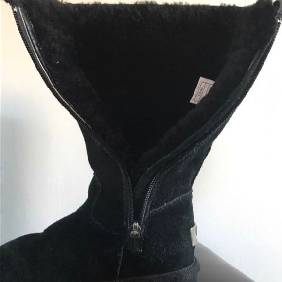 Uggs shearling and suede With Zipper And Studs Girls Size 10 - Picture 3 of 5